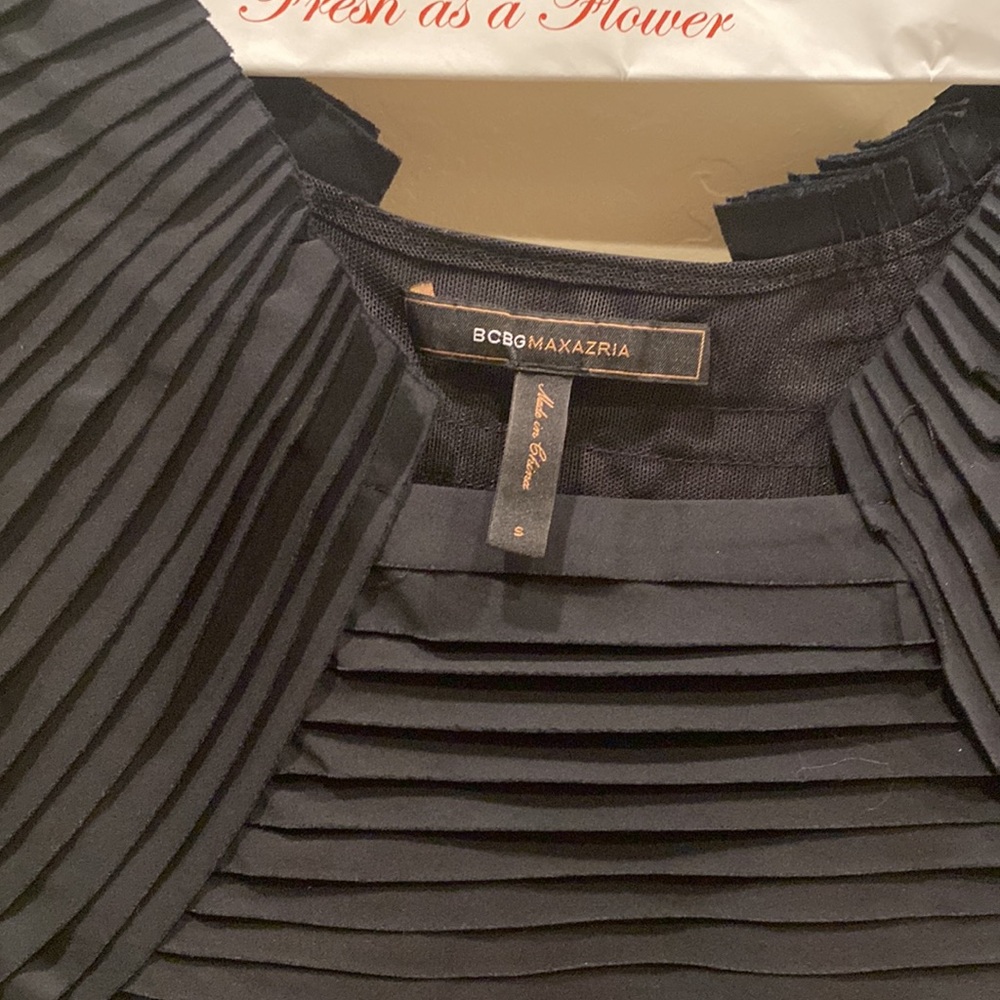 Dress-Ruffled dress by BCBG - Picture 5 of 8